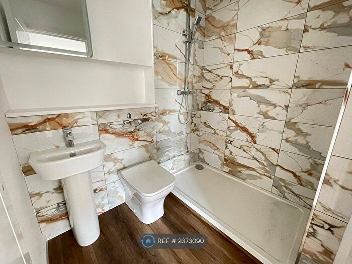 2 Bedroom Flat To Rent In Cornflower House, Luton, LU1