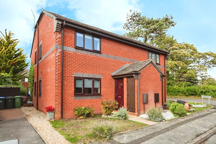 1 Bedroom Maisonette For Sale In Paddock Lane, Stratford-upon-avon, CV37