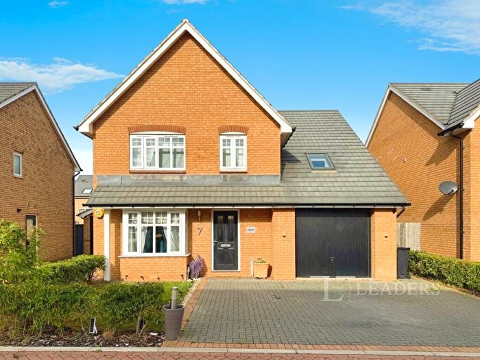 5 Bedroom Detached House For Sale In Thistle Lane, Wixams, Bedford, MK42