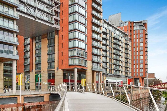 1 Bedroom Flat For Sale In Leftbank, Spinningfields, Manchester City Centre, M3