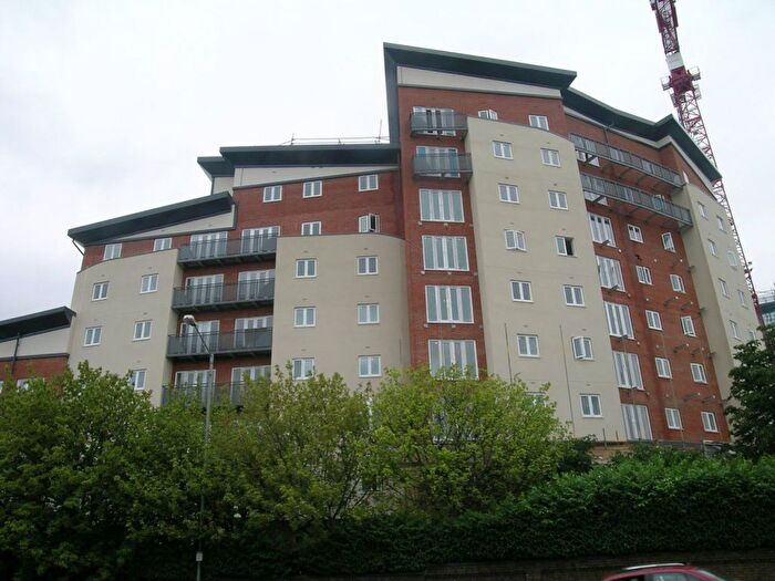1 Bedroom Flat To Rent In Aspects Court, Slough, SL1