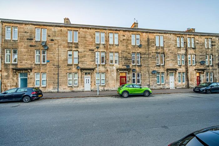 1 Bedroom Flat To Rent In Victoria Street, Dumbarton, Wdc, G82