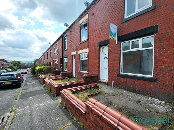 2 Bedroom Terraced House To Rent In Edge Lane Road, Oldham, OL1