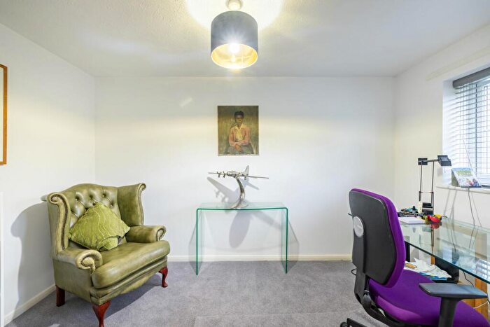 3 Bedroom Terraced House For Sale In Holmbush Close, Haywards Heath, RH16
