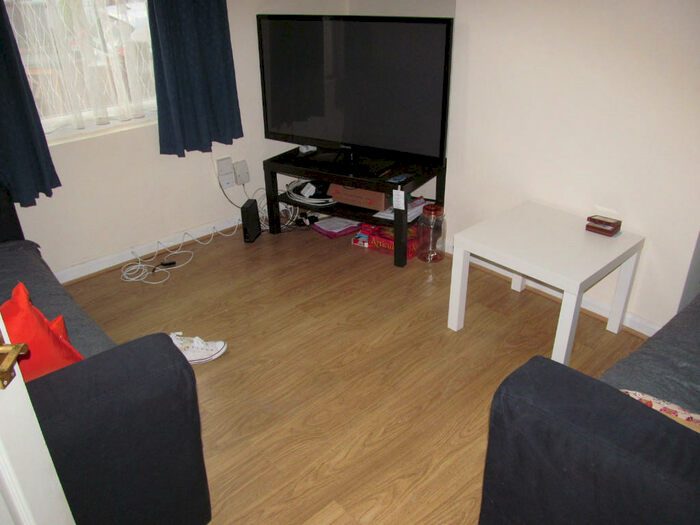 6 Bedroom Terraced House To Rent In Hatherley Road, Reading, Berkshire, RG1