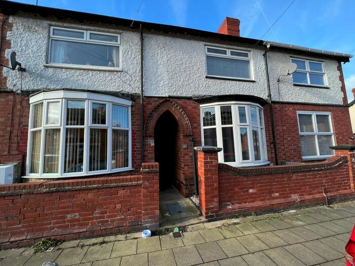 3 Bedroom Semi-Detached House To Rent In Charles Street, Hucknall, Nottingham, Nottinghamshire, NG15