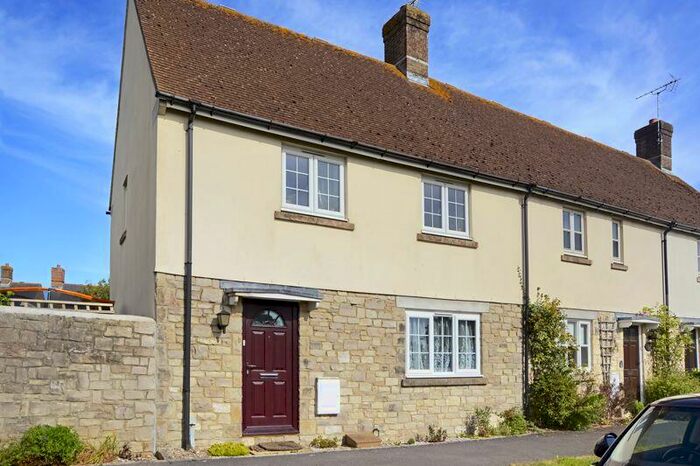 3 Bedroom End Of Terrace House To Rent In Frome Valley Road, Crossways, DT2