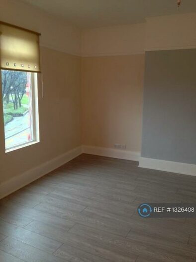 1 Bedroom Flat To Rent In Grange Rd, West Kirby, CH48