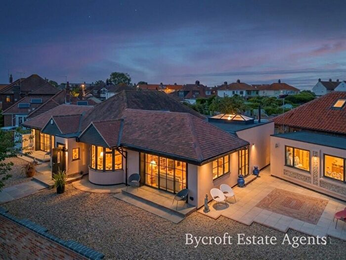 3 Bedroom Detached Bungalow For Sale In Victoria Road, Gorleston, Great Yarmouth, NR31