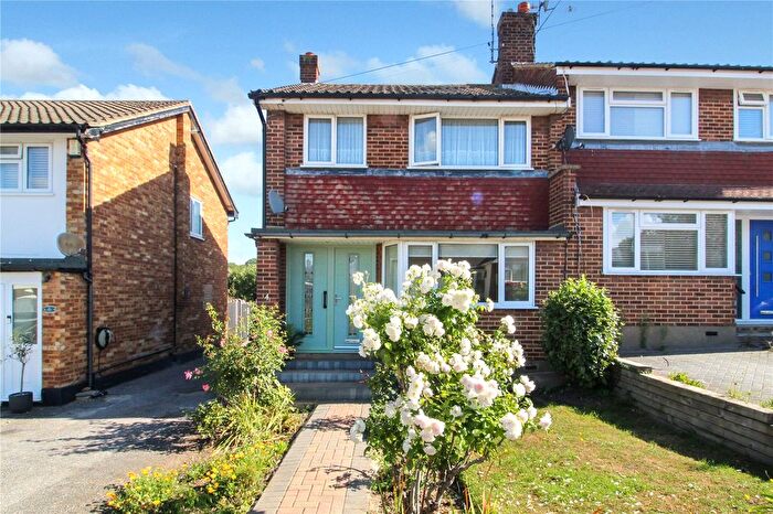 3 Bedroom Semi-Detached House For Sale In Gleneagles Road, Leigh-On-Sea, Essex, SS9