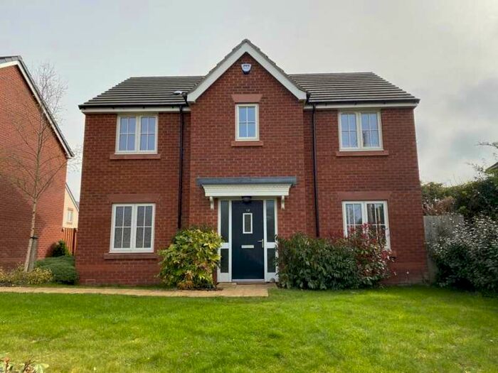 4 Bedroom House To Rent In Lark Close, Bruton, Somerset, BA10