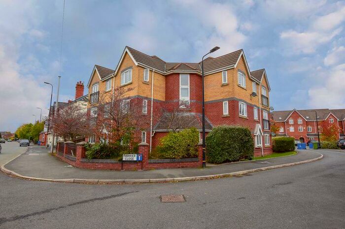2 Bedroom Apartment To Rent In Farrier Close, Sale, M33