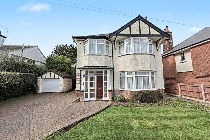 4 Bedroom Detached House For Sale In Boscombe Manor, BH5