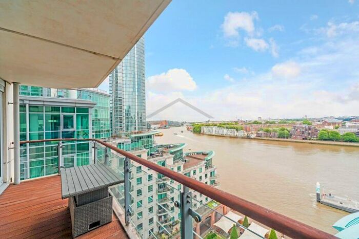 3 Bedroom Flat To Rent In Flagstaff House, St George Wharf, London, SW8