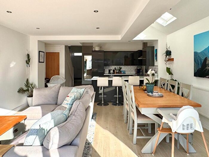 3 Bedroom Terraced House For Sale In Glebe Street, Penarth, CF64