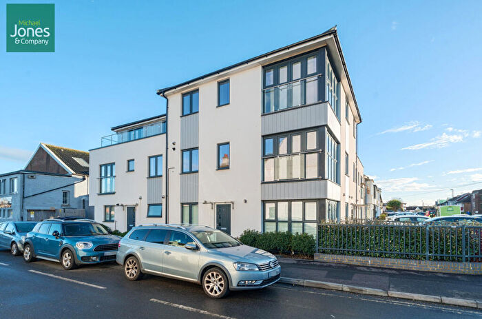 3 Bedroom Penthouse To Rent In Penhill Road, Lancing, West Sussex, BN15