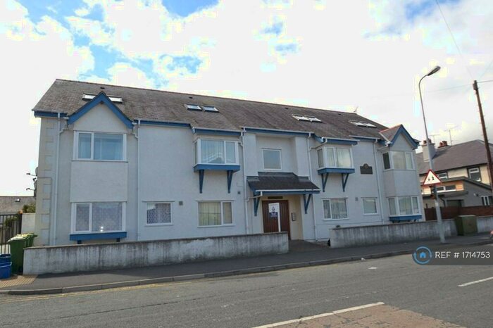1 Bedroom Flat To Rent In Glynne Road, Bangor, LL57