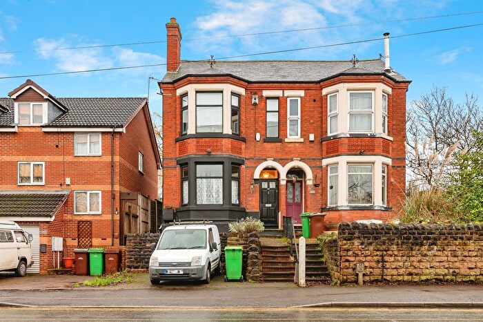 3 Bedroom Semi Detached House For Sale In Percy Street, Basford, Nottingham, NG6