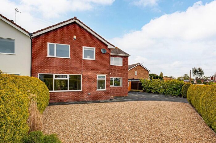 4 Bedroom Semi Detached House For Sale In Platts Lane, Tarvin, CH3
