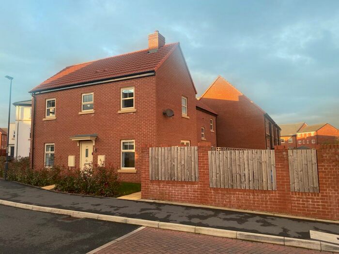 3 Bedroom Semi-Detached House To Rent In Stockwell Drive, Derby, DE22