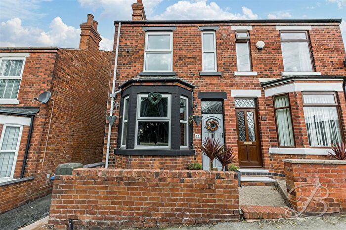 3 Bedroom Semi-Detached House For Sale In Hardwick Avenue, New Whittington, Chesterfield, S43