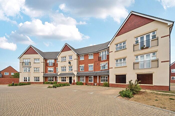 2 Bedroom Flat For Sale In Harebell Road, Andover, SP11