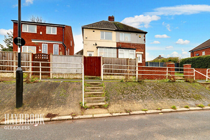 2 Bedroom Semi-Detached House For Sale In Woodthorpe Road, Sheffield, S13