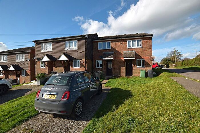 2 Bedroom Terraced House To Rent In Eleanor Terrace, Hastings, TN35