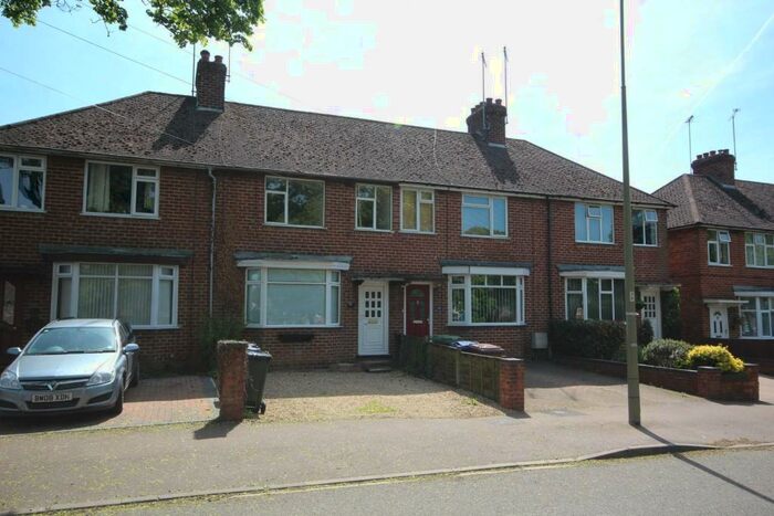 3 Bedroom Terraced House To Rent In Ruscote Avenue, Banbury, OX16