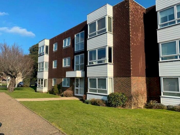 2 Bedroom Apartment To Rent In Mendip Court, Woodlands Avenue, Rustington, West Sussex, BN16