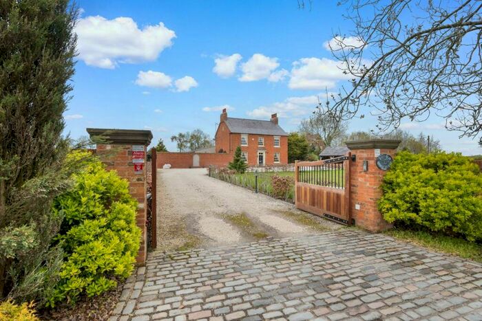 5 Bedroom Detached House For Sale In Five Ways Road, Shrewley, CV35