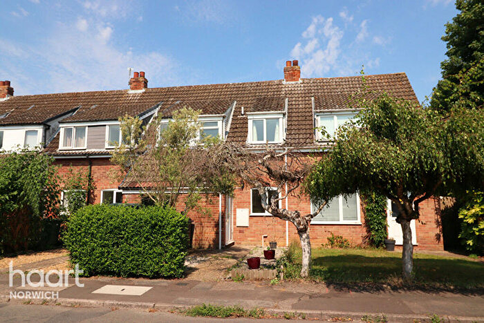 2 Bedroom Terraced House To Rent In Woodland Rise, Norwich, NR15