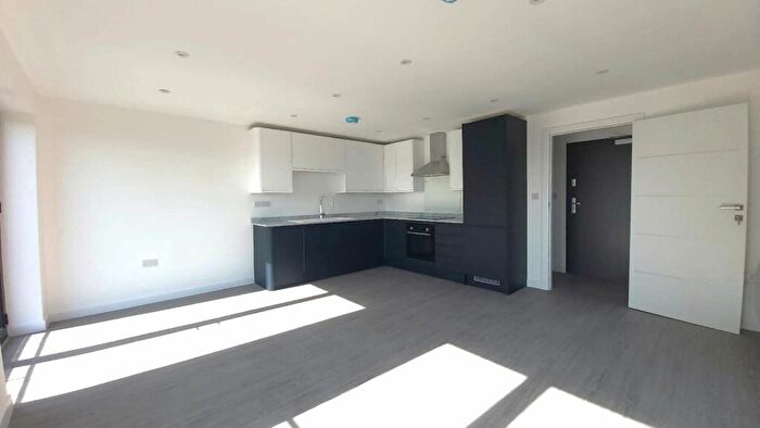 1 Bedroom Flat To Rent In Flat, A Union Road, Croydon, CR0