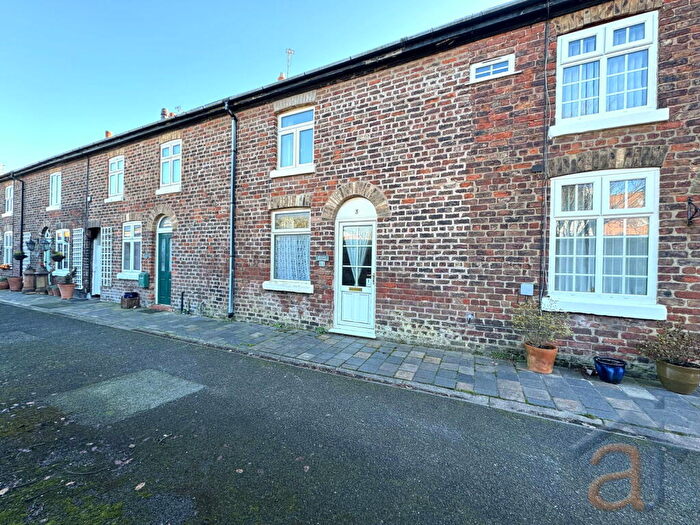 2 Bedroom Terraced House For Sale In Southern Road, Southport, PR8