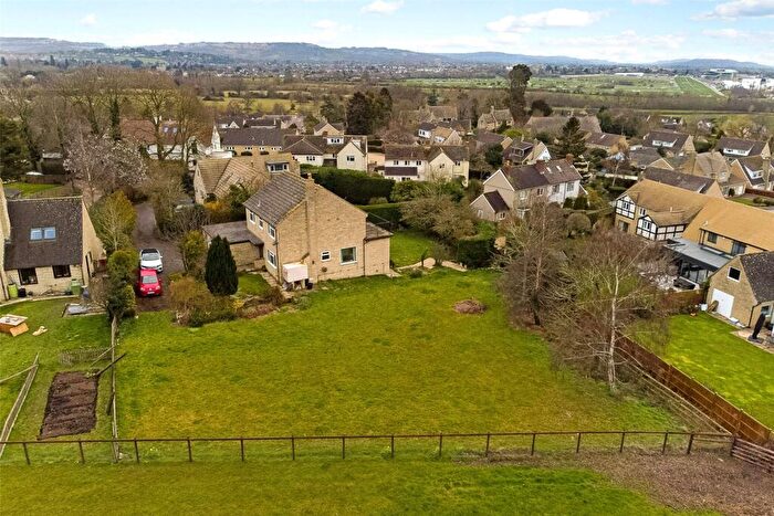 4 Bedroom Detached House For Sale In The Close, School Lane, Southam, Gloucestershire, GL52