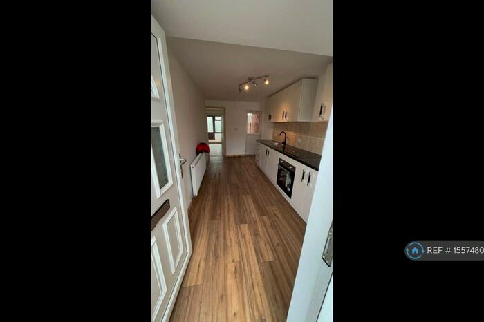 4 Bedroom Terraced House To Rent In Church Mews, Giltbrook, Nottingham, NG16
