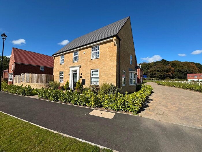 4 Bedroom Detached House For Sale In Sinderby Lane, Nunthorpe, TS7