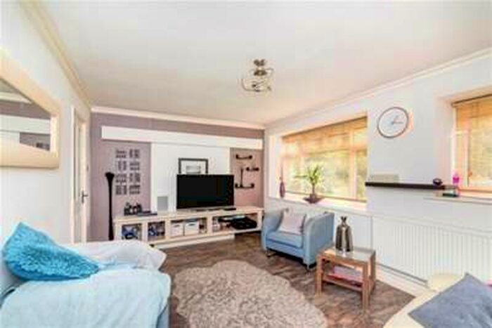 2 Bedroom Flat To Rent In Chesterton Way, Tamworth, B79