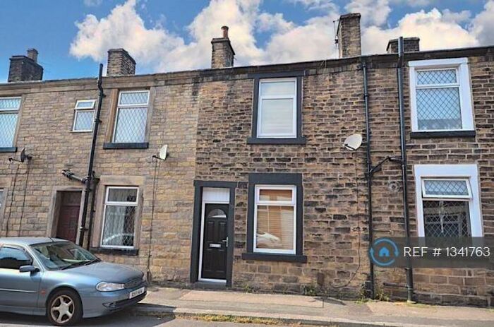 2 Bedroom Terraced House To Rent In Holland Street, Bolton, BL1