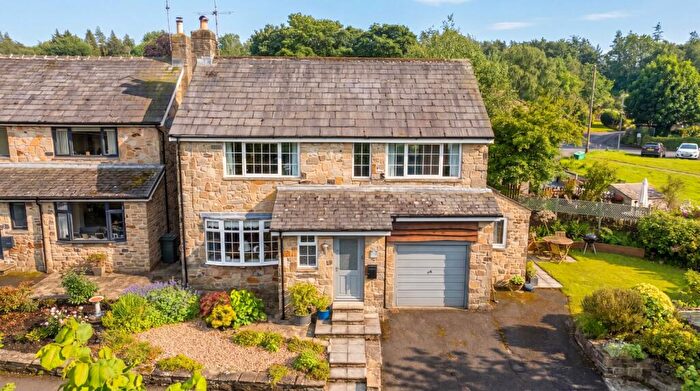 3 Bedroom Detached House For Sale In Spring Rise, Draughton, Skipton, North Yorkshire, BD23