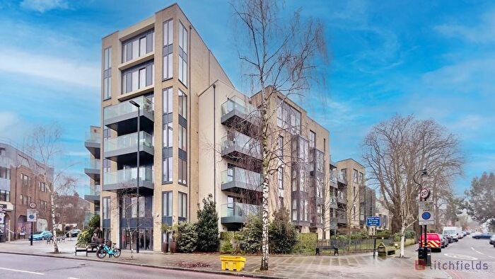 2 Bedroom Flat For Sale In Rossetti Court, Archway Road, Highgate, London, N6