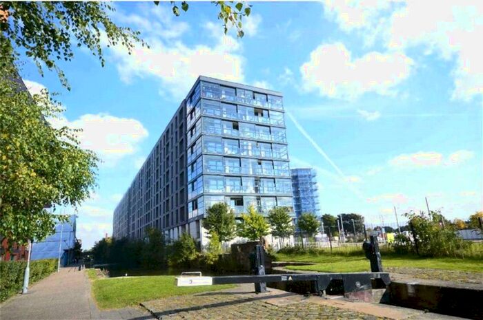 2 Bedroom Apartment To Rent In Milliners Wharf, Munday Street, Manchester, M4
