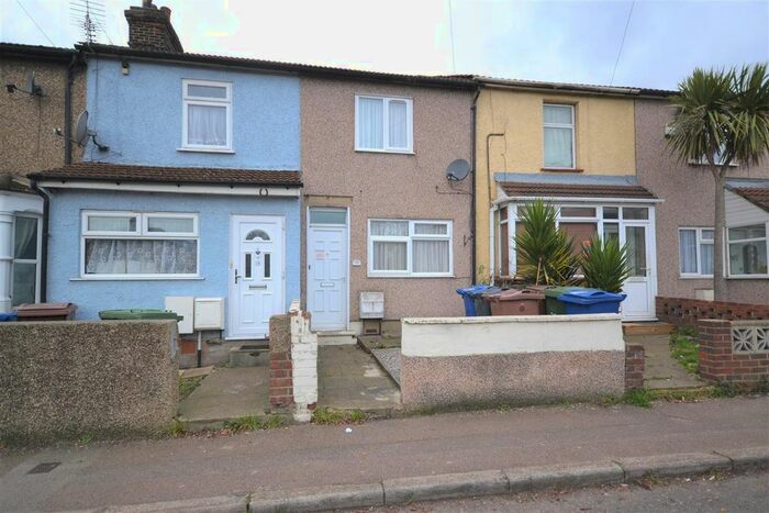 2 Bedroom Terraced House To Rent In Mill Lane, Grays RM20