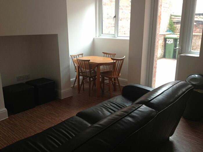 4 Bedroom Terraced House To Rent In Emmanuel Street, Preston, PR1