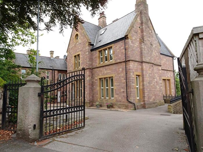 2 Bedroom Apartment To Rent In Amco House, Moorgate Road, S60