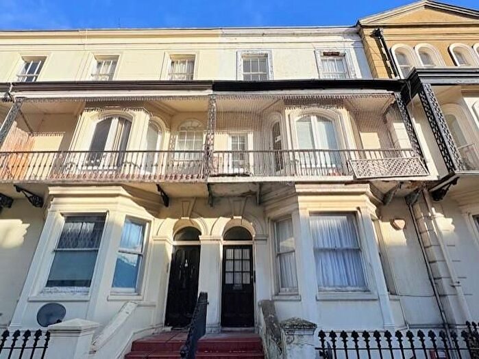 2 Bedroom Flat To Rent In Augusta Road, Ramsgate, CT11