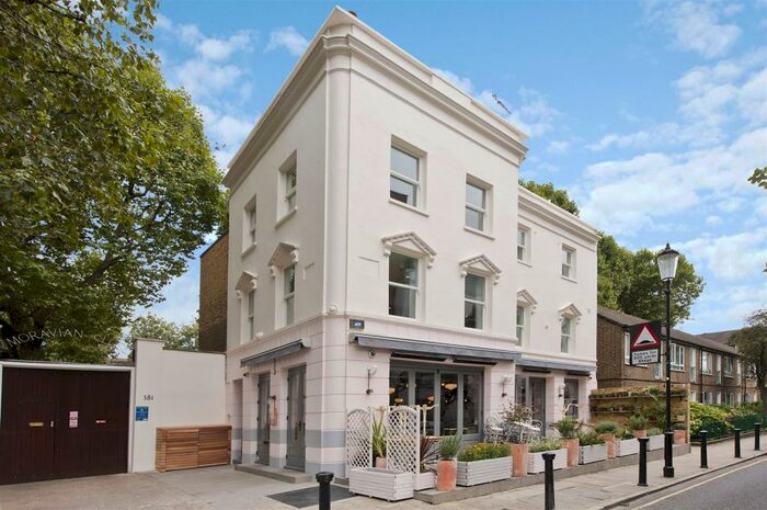 2 Bedroom Flat To Rent In Milmans Street London, SW10