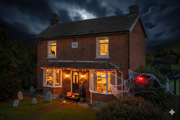 3 Bedroom Detached House For Sale In Church Hill, Shepherdswell, CT15