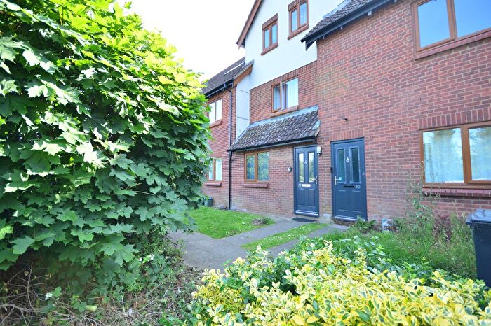 2 Bedroom Flat To Rent In Stephenson Way, Corby, NN17
