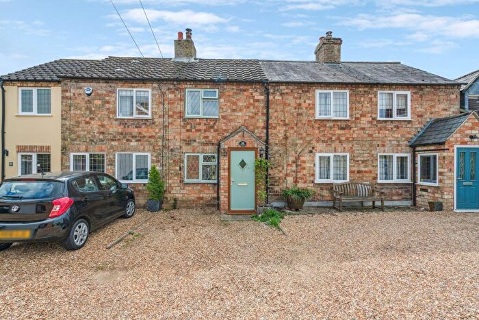 2 Bedroom Terraced House For Sale In Silver End Road, Haynes, MK45